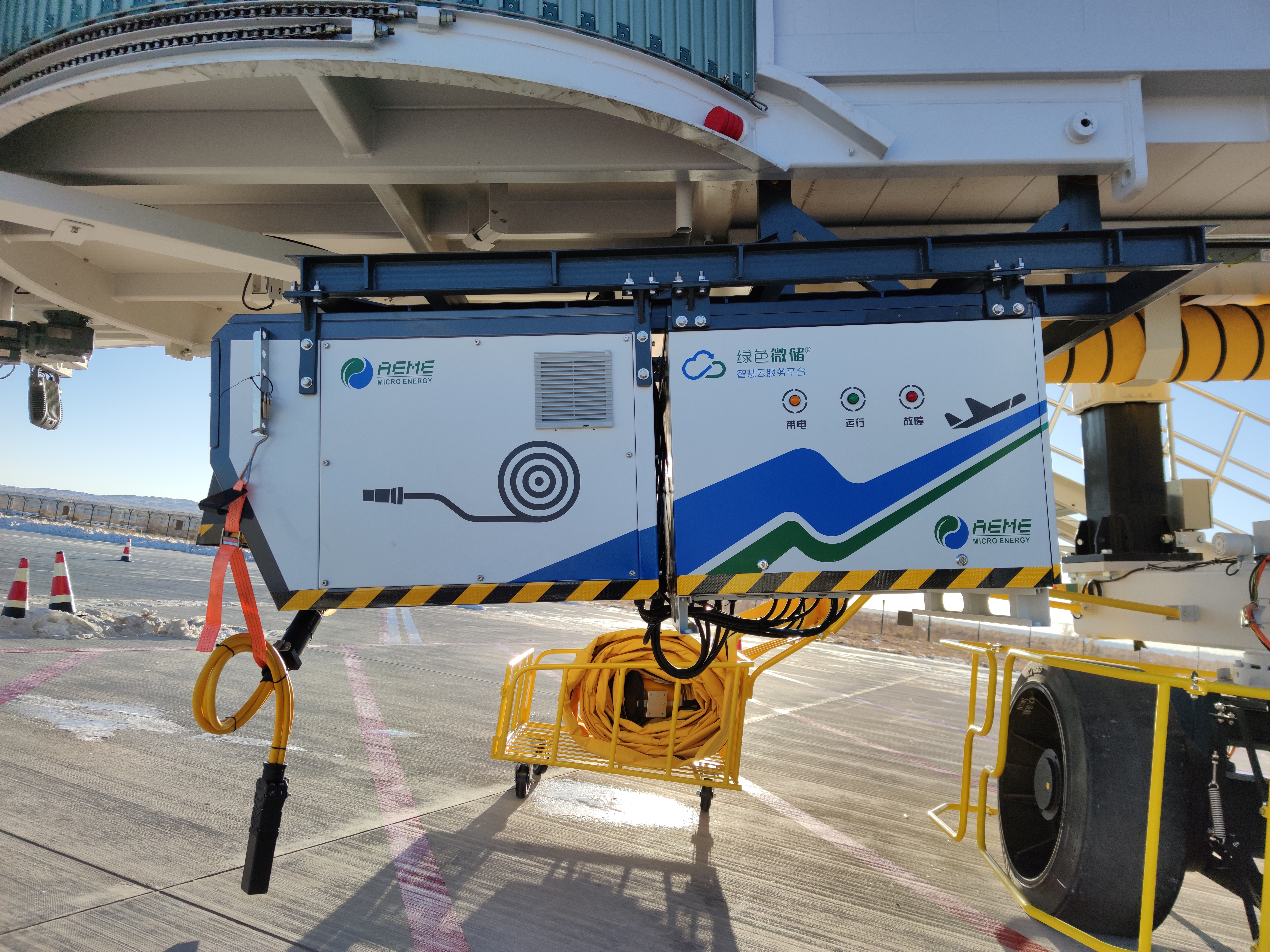 海西德令哈机场2